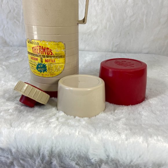Vintage Genuine Vacuum Bottle Thermos 1960 Glass lined 1qrt Tan Red Model  #2402 - Picture 7 of 9
